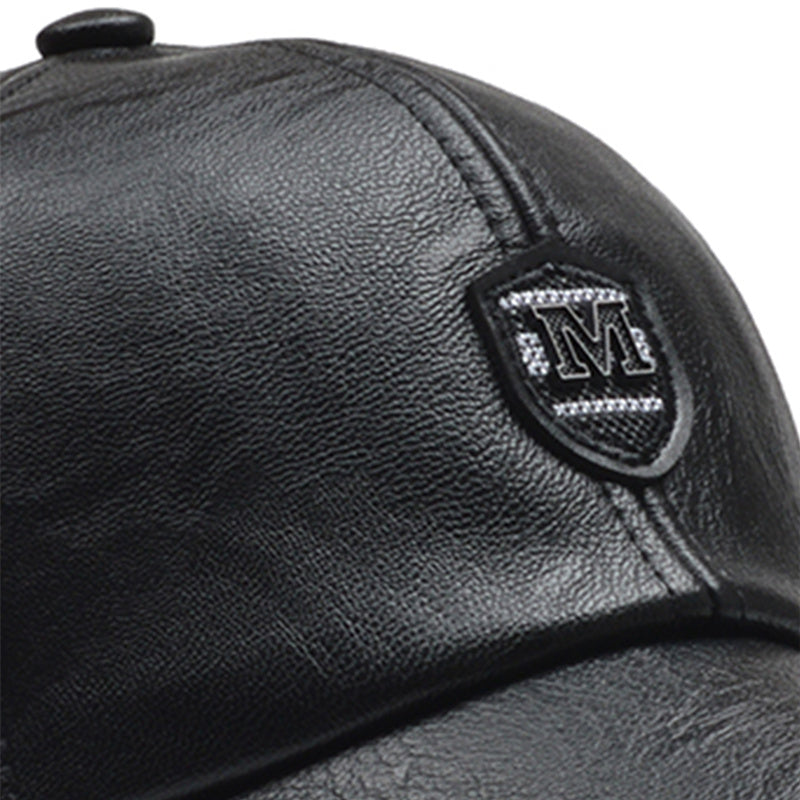 1 Cappello da baseball nero in pelle sintetica con visiera regolabile - Leggero, resistente e traspirante per attività all'aperto, viaggi, feste in spiaggia e abbigliamento casual, cappello da moda primaverile | Cappello da baseball regolabile | Equipaggi