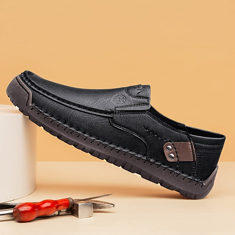 Scarpe fatte a mano per uomo CLOHOO, suola morbida, comode e traspiranti, suola in gomma, scarpe sportive casual resistenti, slip-on, scarpe da ufficio per tutti gli anni, moda giovane