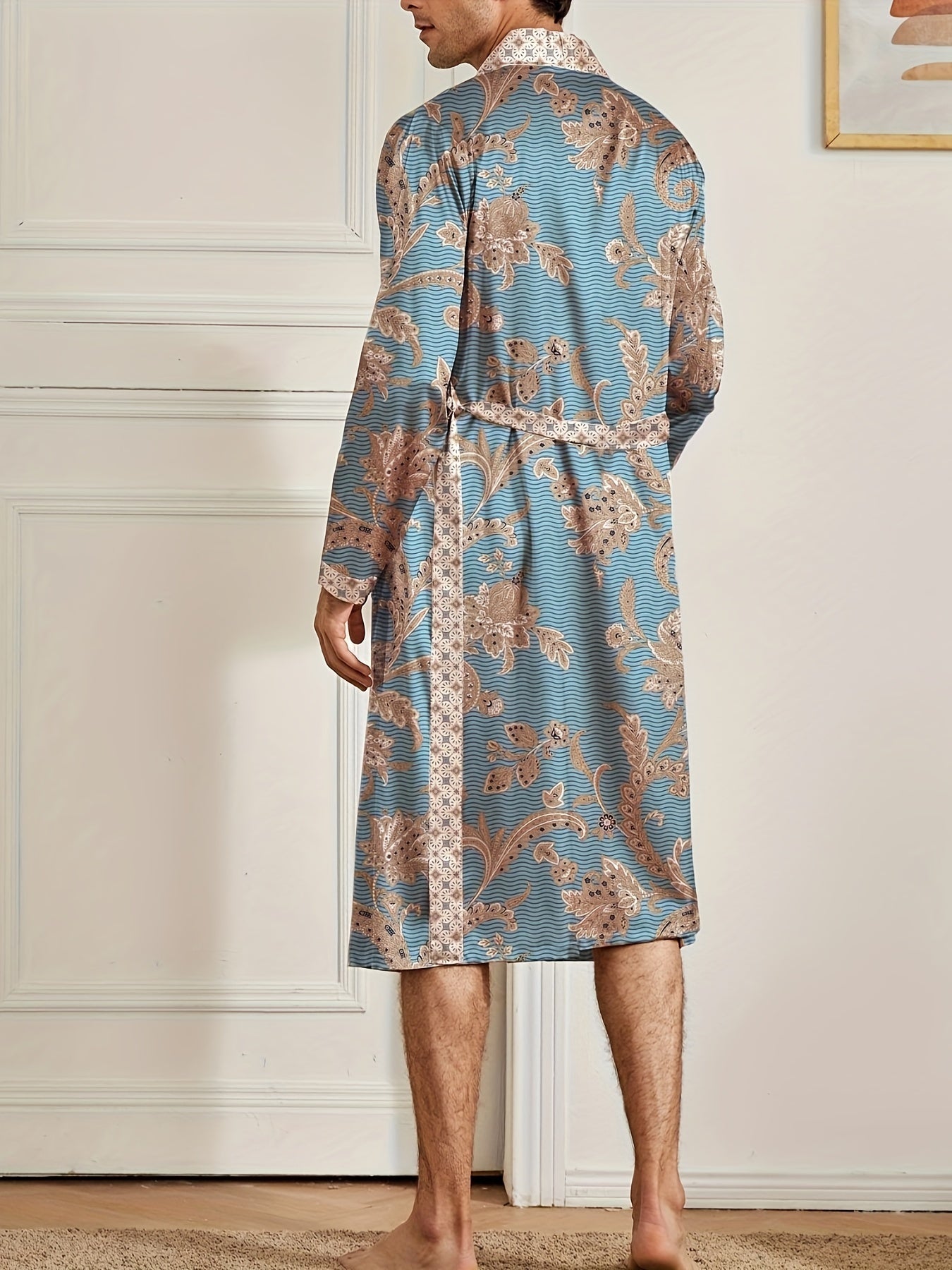 Accappatoio da uomo, pigiama elegante e leggero di lusso, stampa floreale elegante e raffinata, accappatoio con scollo a V a maniche lunghe e pantaloncini, set di vestaglia da notte per l'uso domestico