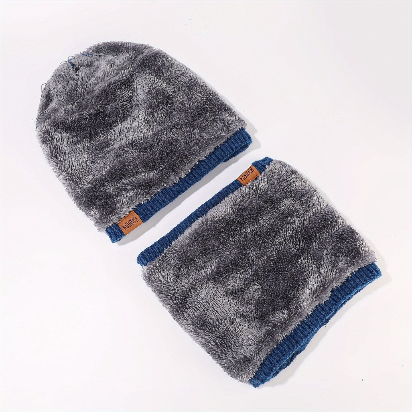 Set invernale in maglia acrilica da 3 pezzi per uomo, tema supereroe, leggero cappello a visiera con pizzo, guanti elastici, calzamaglia con chiusura a scatto, lavabile a mano - Accessori versatili per il giorno della neve