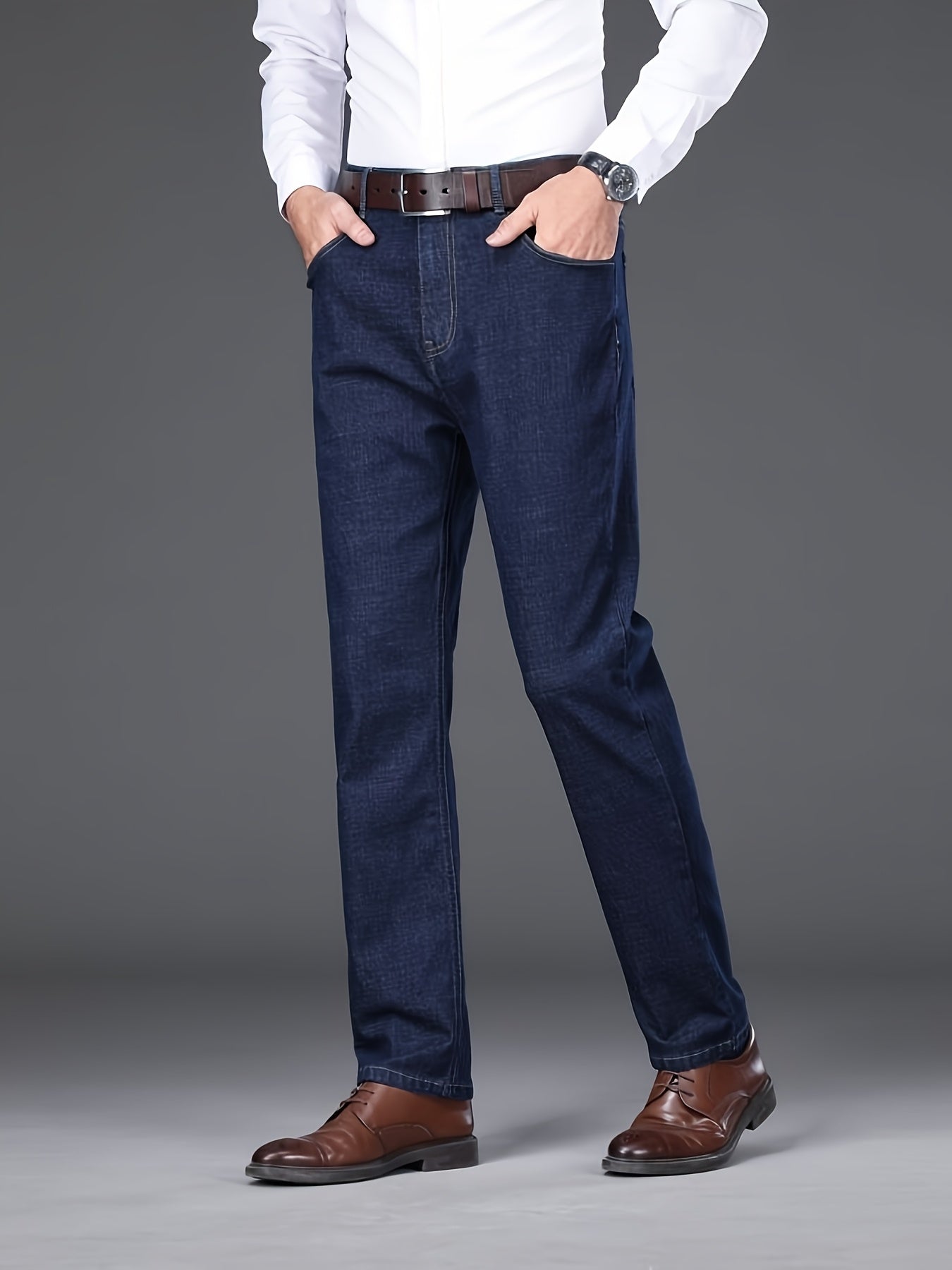 Pantaloni da lavoro pesanti da uomo - Denim finto non elasticizzato per tutte le stagioni con design classico a cinque tasche, aspetto lavato blu scuro per l'uso quotidiano e formale - Pantaloni casual resistenti per uomo, abbigliamento versatile, taglio