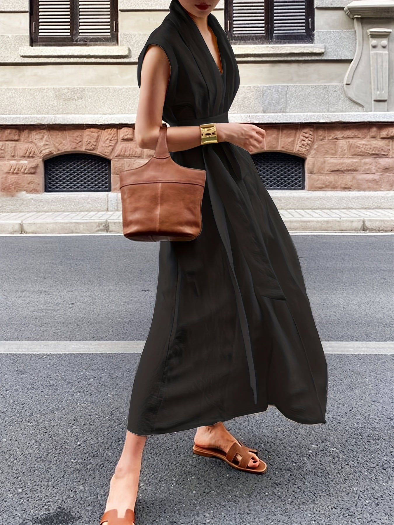 Solid Color Spring And Summer Linen Blend Sleeveless Dress with Pockets, Belt, And an Elegant French Style, Perfect for Vacations.