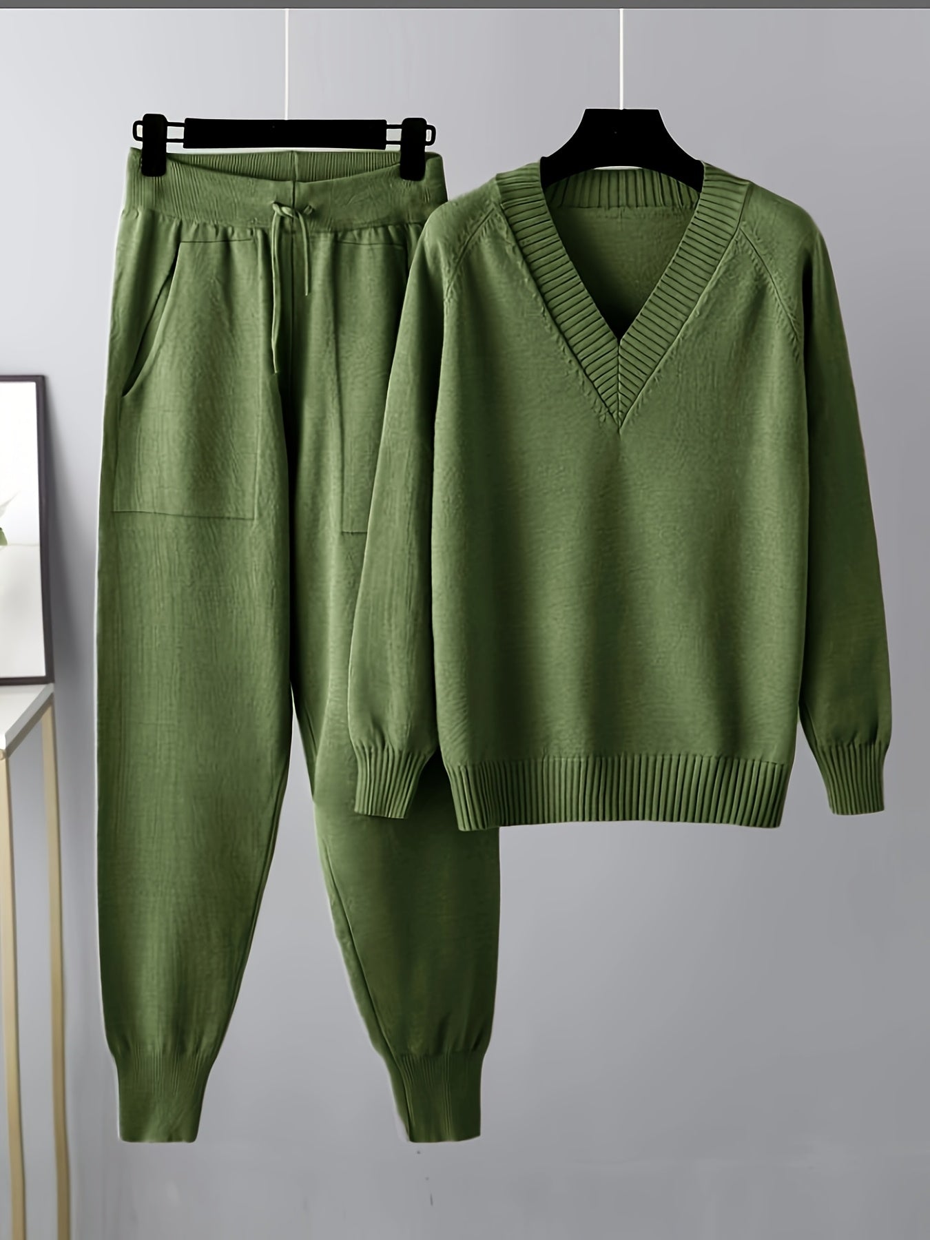 Set a due pezzi, maglione casual a maniche lunghe e pantaloni a V con scollo, senza cintura, lunghezza regolare delle maniche, pantaloni lunghi