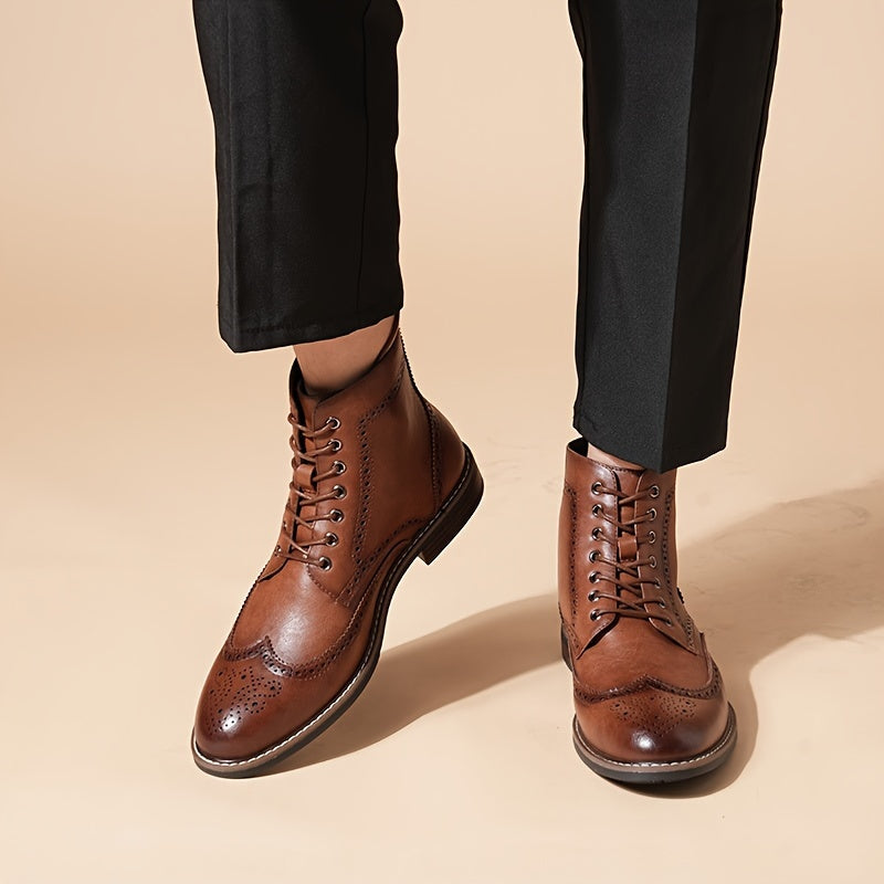 Stivali con lacci da uomo, stivaletti e stivali alti, design a punta d'ala, motivo brogue, scarpe Oxford e Derby, stivali neri e marroni, stile casual vintage britannico, comodi e resistenti, adatti per tutte le stagioni