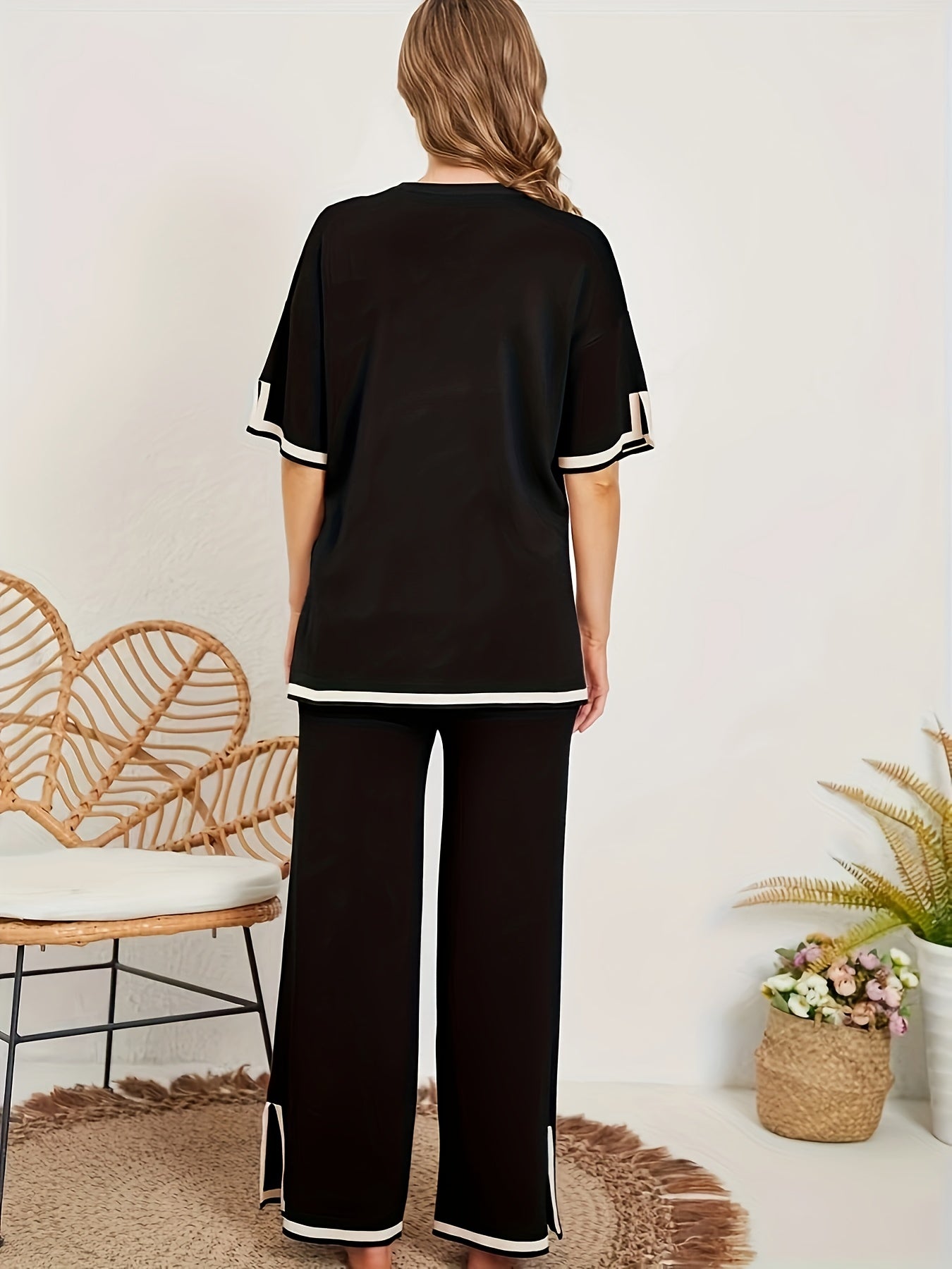 Set di magliette in tessuto morbido e ghiacciato in fibra per donna/camicia trasparente testurizzata/perfetta per l'abbigliamento da donna/abito estivo a due pezzi essenziale, bello e a buon prezzo