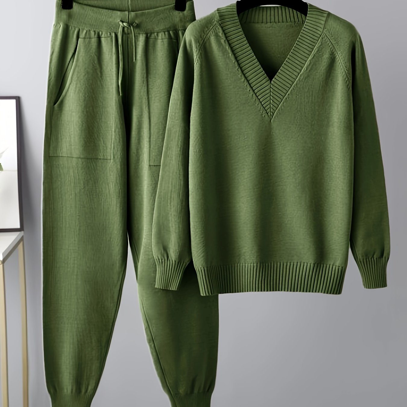 Set a due pezzi, maglione casual a maniche lunghe e pantaloni a V con scollo, senza cintura, lunghezza regolare delle maniche, pantaloni lunghi