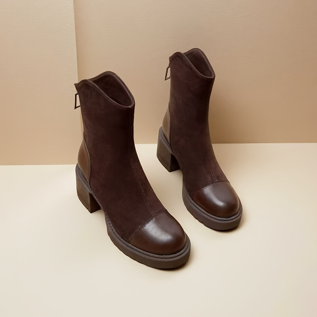 Stivali con plateau grossi da donna - Chiusura slip-on, soletta imbottita e suola in gomma antiscivolo - Scarpe per tutte le stagioni, quotidiane e formali - Stivali eleganti da donna, stivali da signora, calzature casual, calzature alla moda, amanti dell