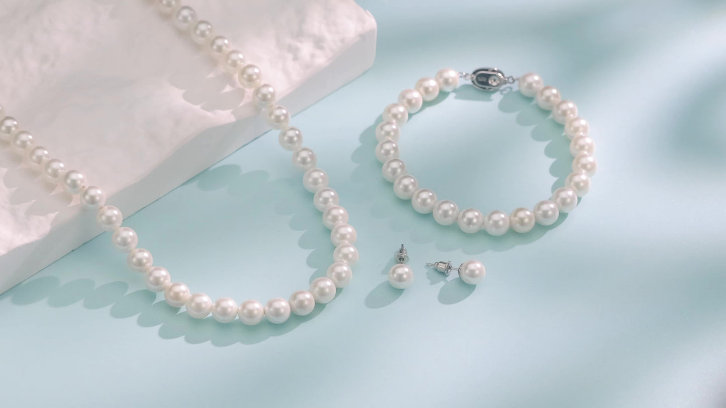 Set di gioielli da donna in argento 925, composto da perle d'acqua dolce, collana, orecchini e bracciale. Elegante e lussuoso, adatto a varie occasioni come regali, feste serali, accompagnato da una bella scatola regalo.