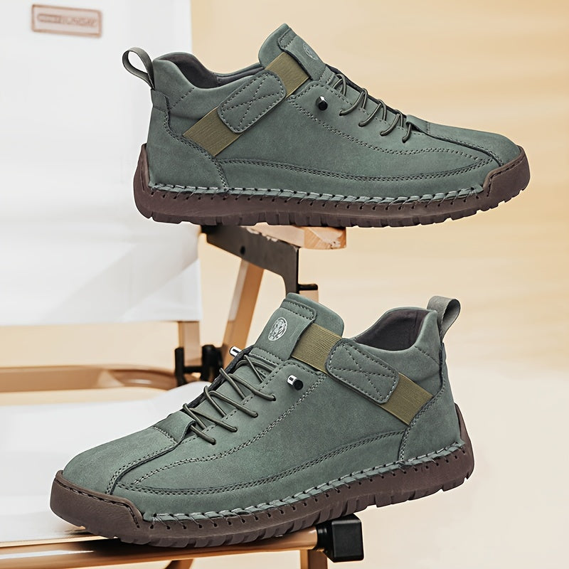 Scarpe da uomo casual con suola morbida e confortevole, realizzate a mano con cuciture a mano e fondo in gomma, marchio CLOHOO