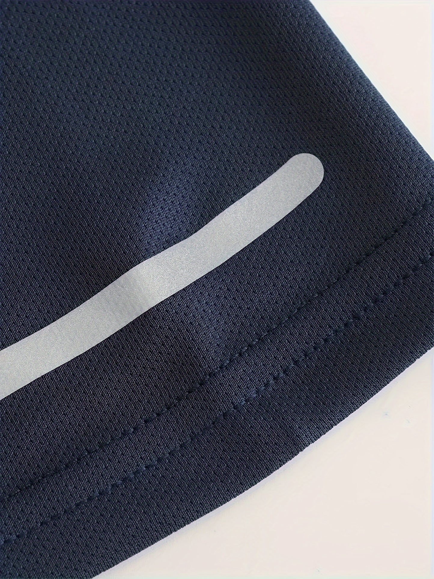 6 Pezzi Magliette Sportive Traspiranti e Asciugatura Rapida con Strisce Riflettenti - Magliette da Palestra e Corsa in Grigio/Blu Navy/Nero/Bianco/Rosso, Magliette per Allenamento, Look Sportivo Casual, Tessuto Traspirante, Maglietta con Texture Liscia, P
