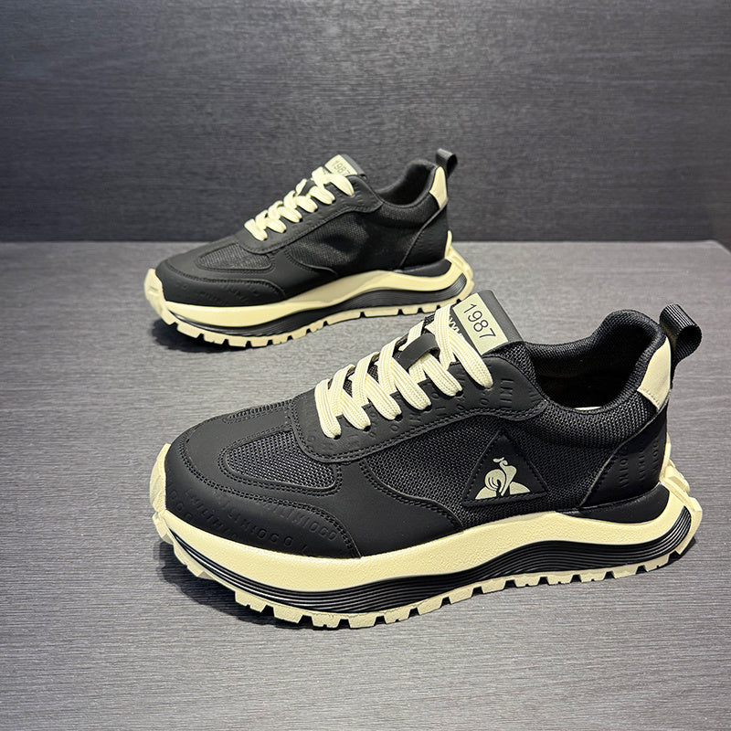 Scarpe da Ginnastica Uomo con Suola Spessa - Tomaia e Design Basso, Trazione per Tutti i Terreni in Bianco/Nero/Blu Navy/Rosso/Grigio/Beige – Scarpa Comoda Casual ed Elegante per Outdoor, Business o Abbigliamento Informale. Punta Arrotondata Traspirante a