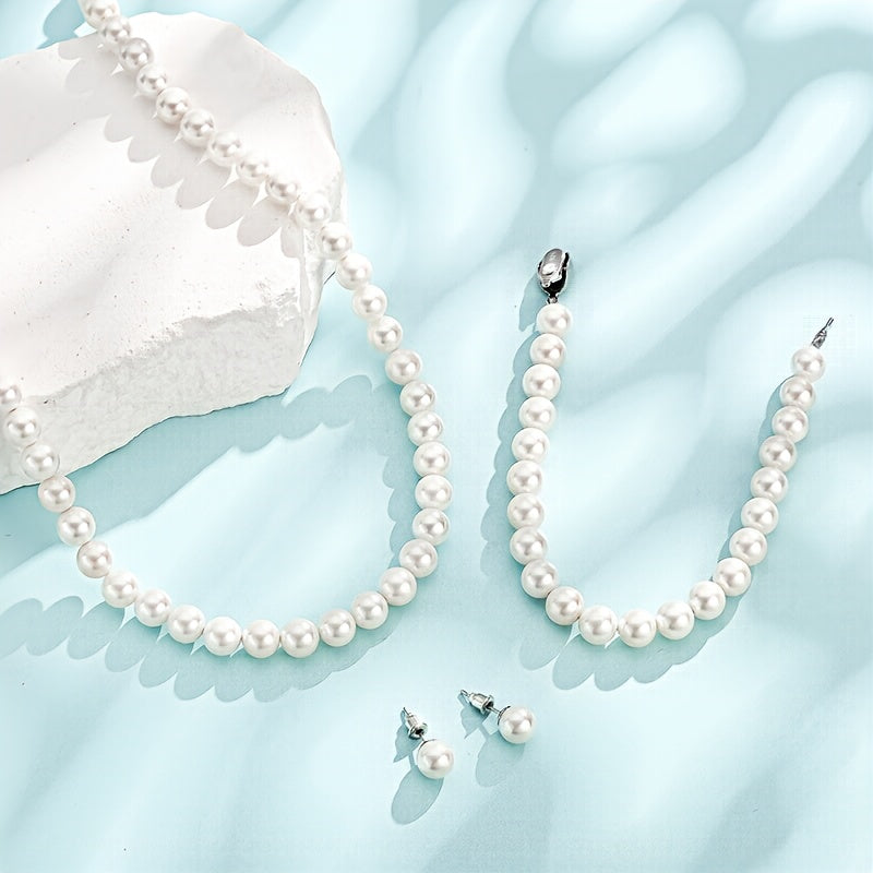 Set di gioielli da donna in argento 925, composto da perle d'acqua dolce, collana, orecchini e bracciale. Elegante e lussuoso, adatto a varie occasioni come regali, feste serali, accompagnato da una bella scatola regalo.