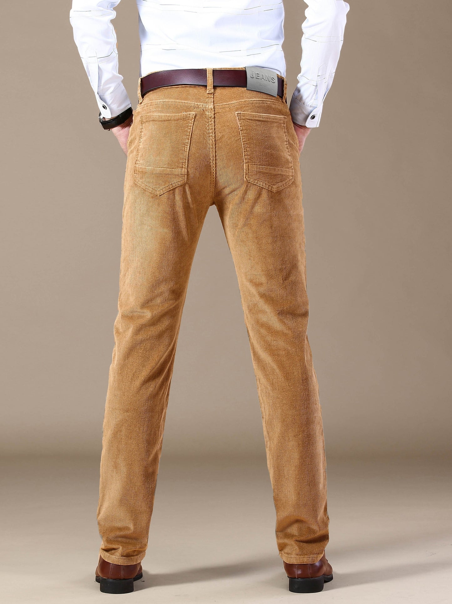 Uomo Pantaloni Slim-Fit a Gamba Dritta - Tuta Ufficio e Casual per Tutte le Stagioni, Lavabili in Lavatrice - Marrone Elegante, Design Versatile, Finitura di Alta Qualità, Abbigliamento Business