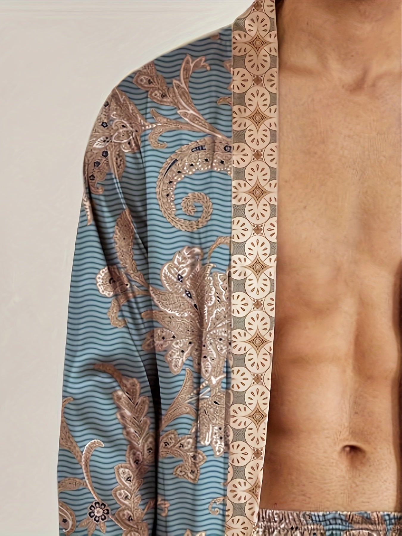 Accappatoio da uomo, pigiama elegante e leggero di lusso, stampa floreale elegante e raffinata, accappatoio con scollo a V a maniche lunghe e pantaloncini, set di vestaglia da notte per l'uso domestico