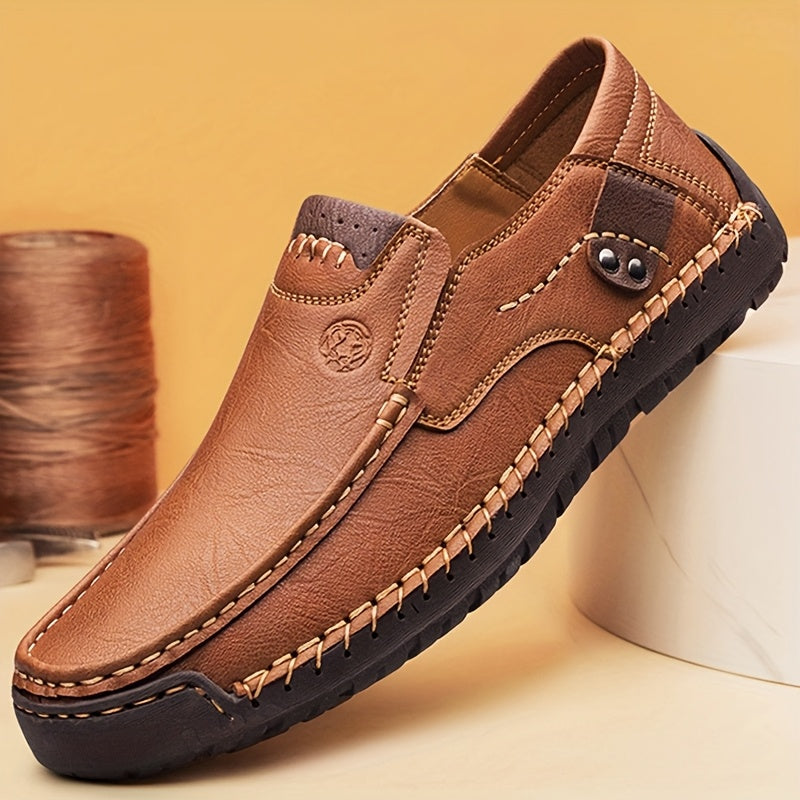 Scarpe fatte a mano per uomo CLOHOO, suola morbida, comode e traspiranti, suola in gomma, scarpe sportive casual resistenti, slip-on, scarpe da ufficio per tutti gli anni, moda giovane