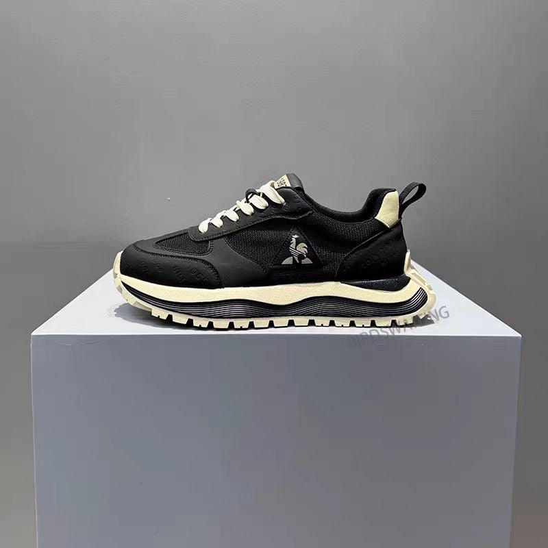 Scarpe da Ginnastica Uomo con Suola Spessa - Tomaia e Design Basso, Trazione per Tutti i Terreni in Bianco/Nero/Blu Navy/Rosso/Grigio/Beige – Scarpa Comoda Casual ed Elegante per Outdoor, Business o Abbigliamento Informale. Punta Arrotondata Traspirante a