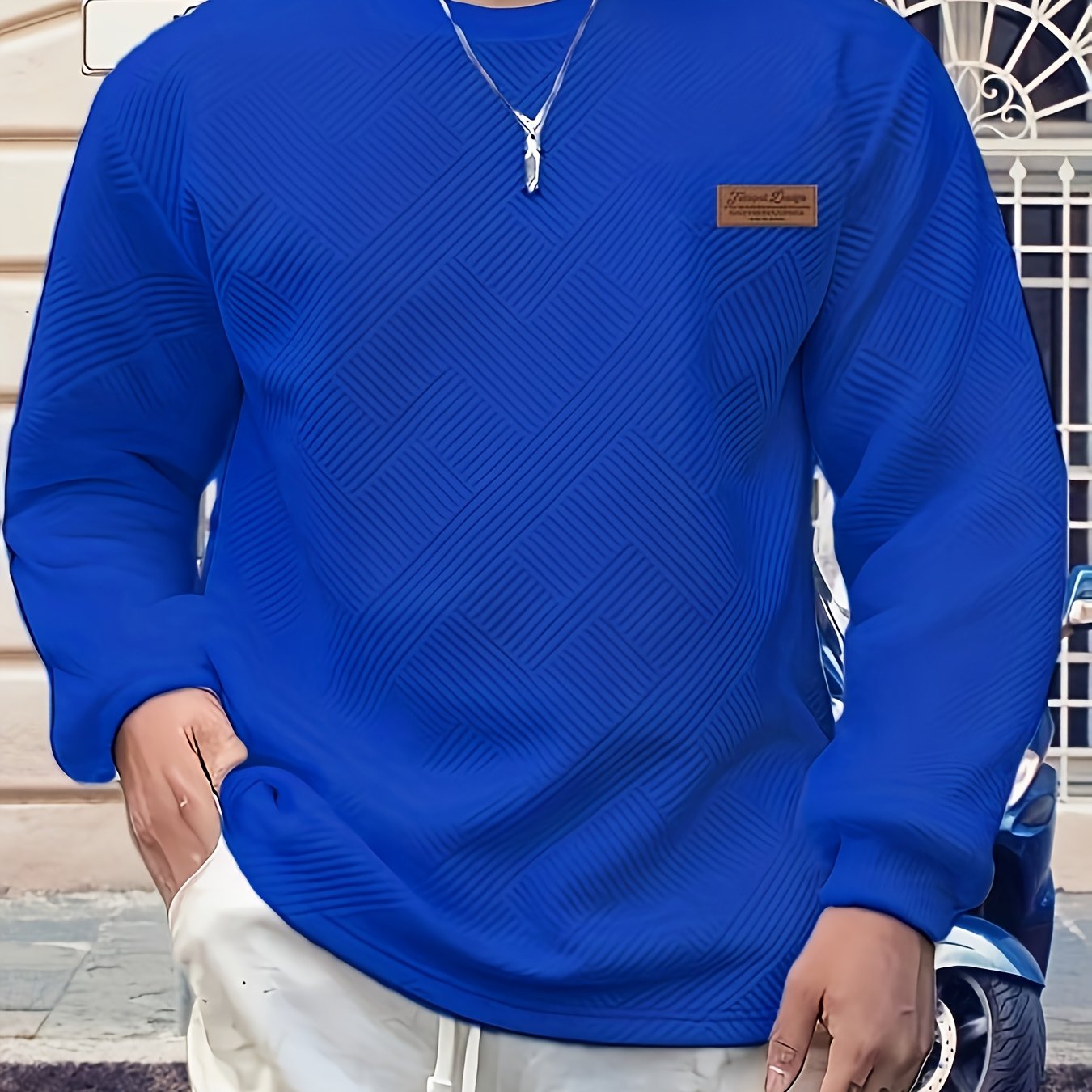 Maglione Uomo a Manica Lunga con Motivo Geometrico - Design Blu Vibrante e Nero, Taglio Regolare per Primavera/Autunno, Tessuto Comodo, Stile Casual, Cuciture di Qualità, Top Modaiolo, Abbigliamento Autunnale, Ideale per Giovani Adulti