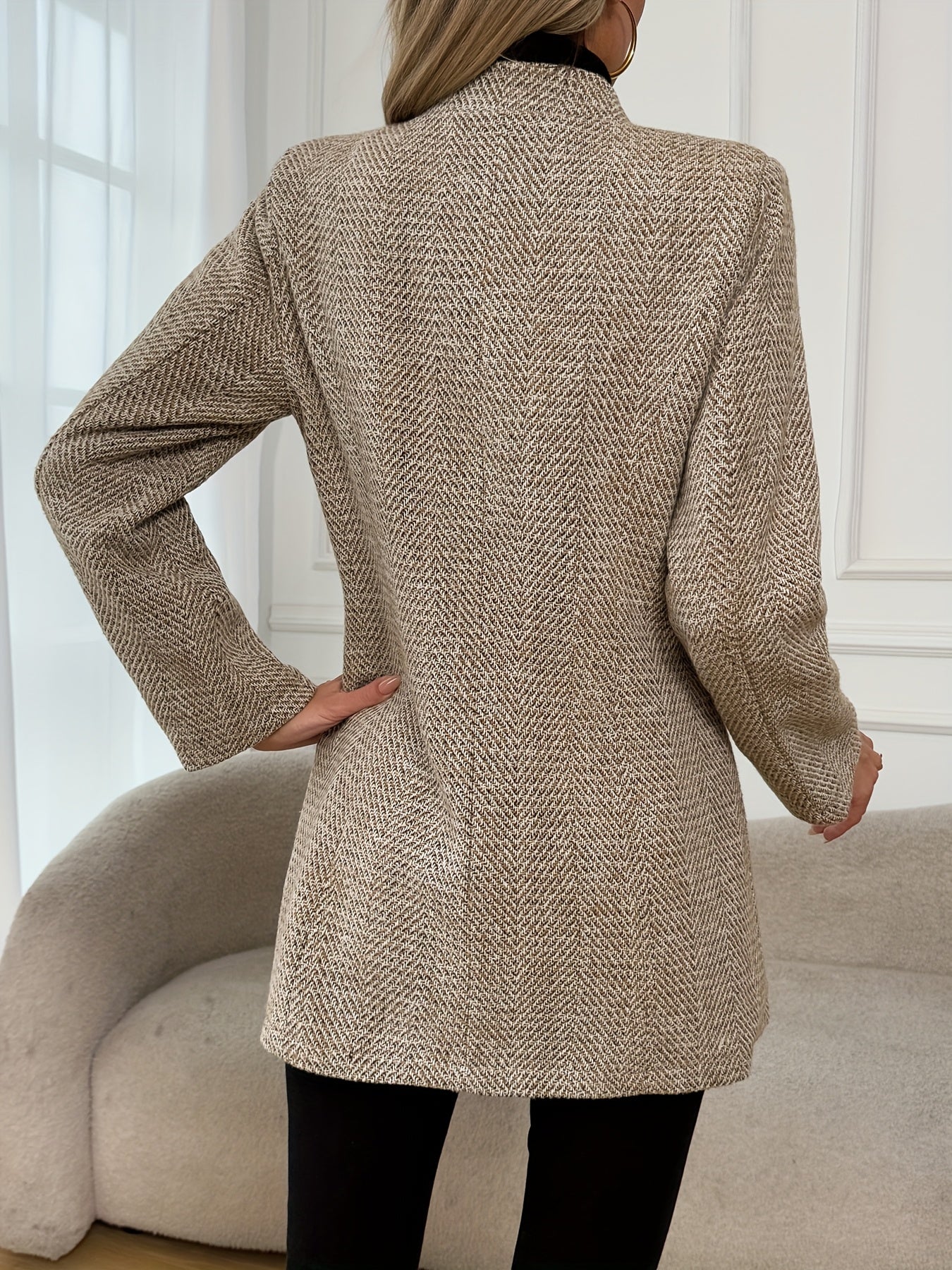 Women's Tweed Coat - Elegant, H-Silhouette Formal & Everyday Outerwear, Long Sleeve Winter Coat for Office, Parties, Casual Outfits - Non-Stretchy Mature Professional Jacket, Office Wear, Tailored Fit, Textured Fabric, Stylish Outerwear