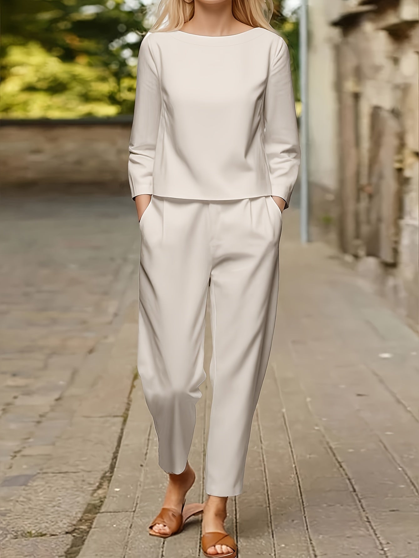 Nuovo set di magliette casual da donna con maniche lunghe e scollo rotondo, set classico semplice in tinta unita, maglietta con maniche lunghe e scollo rotondo e pantaloni casual per le vacanze e l'abbigliamento casual.