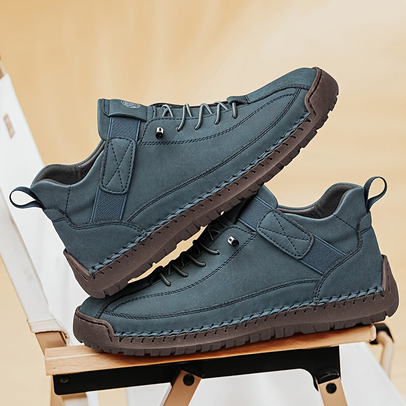 Scarpe da uomo casual con suola morbida e confortevole, realizzate a mano con cuciture a mano e fondo in gomma, marchio CLOHOO