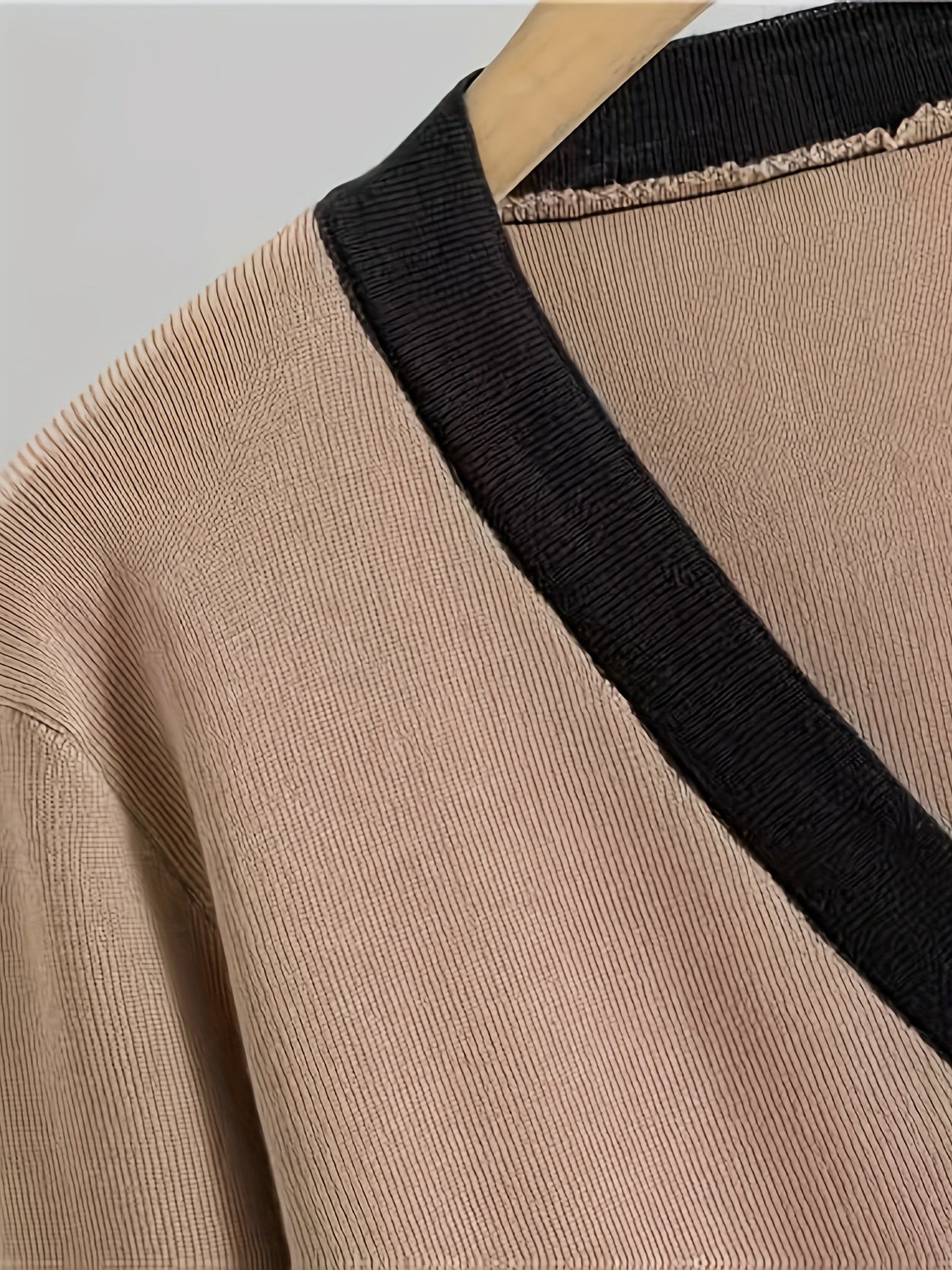 Moda Donna 2025 Nian Nian Nuovo Abito Cardigan Vestito con Pantaloni a Gamba Larga Calze Gratuite Una Perfetta Combinazione a Quattro Pezzi è la Migliore Scelta per Feste, Maglioni da Donna, Musthaves da Spiaggia, Abiti da Festa, Borsa a Twist, Coppia Por