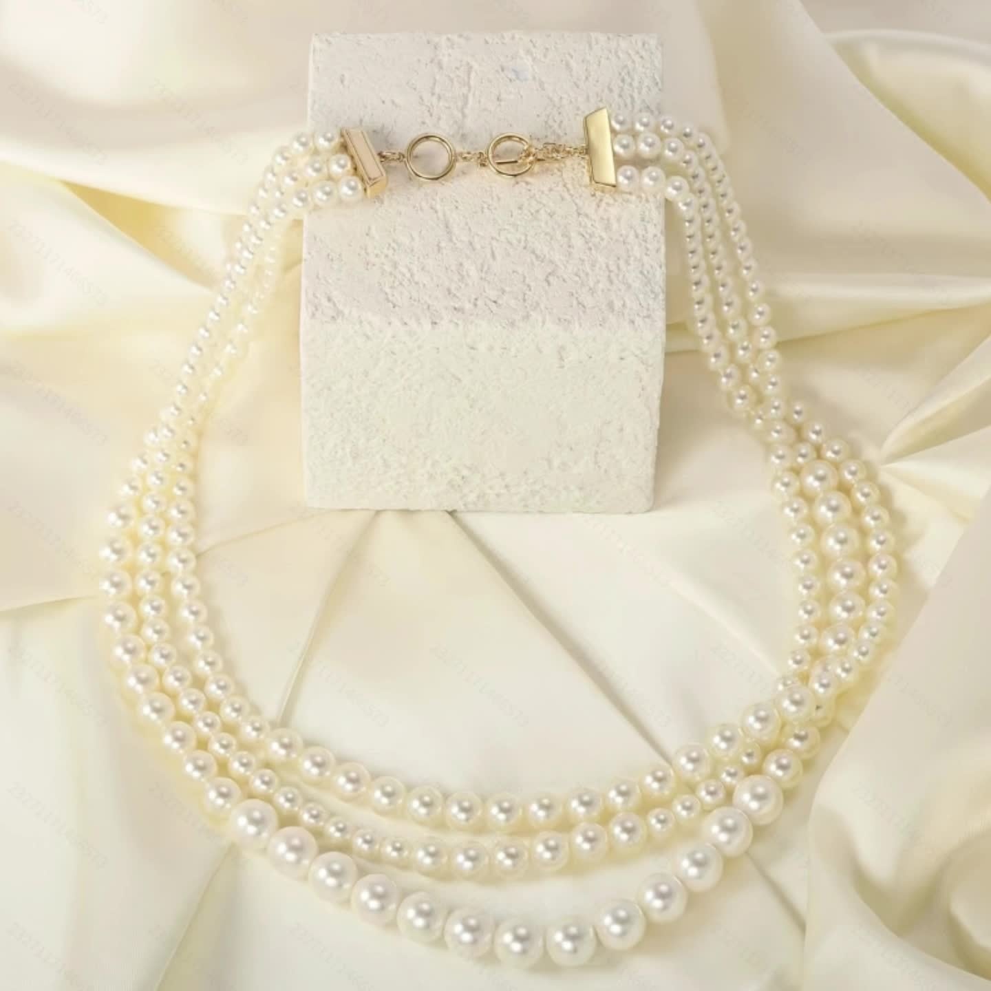 Perle d'acqua dolce in argento 925, regalo per la Festa della Mamma e San Valentino, effetto sbiancante beige chiaro, miglioramento del temperamento, ideale per occasioni sociali, feste e cerimonie adulte, gioiello elegante essenziale per donne, con scato