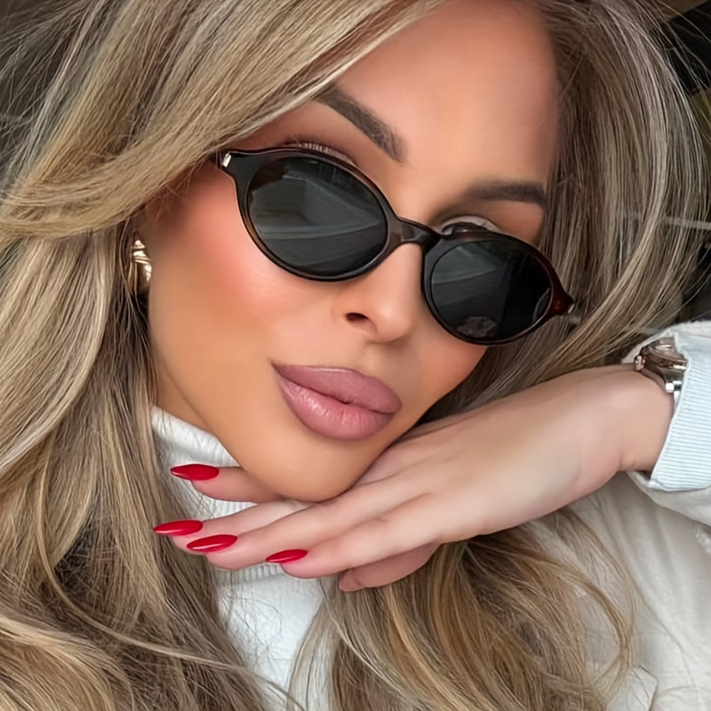 Occhiali Ovali - Stile Retro Minimalista 2025 Nuovo Moda per Donne