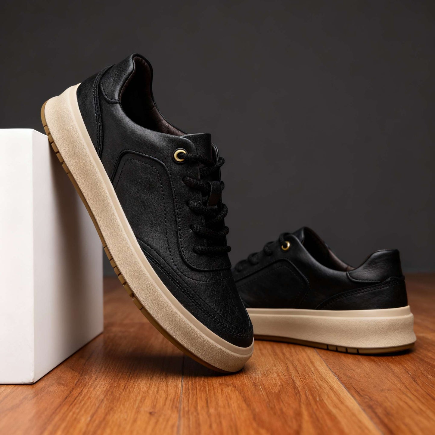 Lucas Leather Sneakers