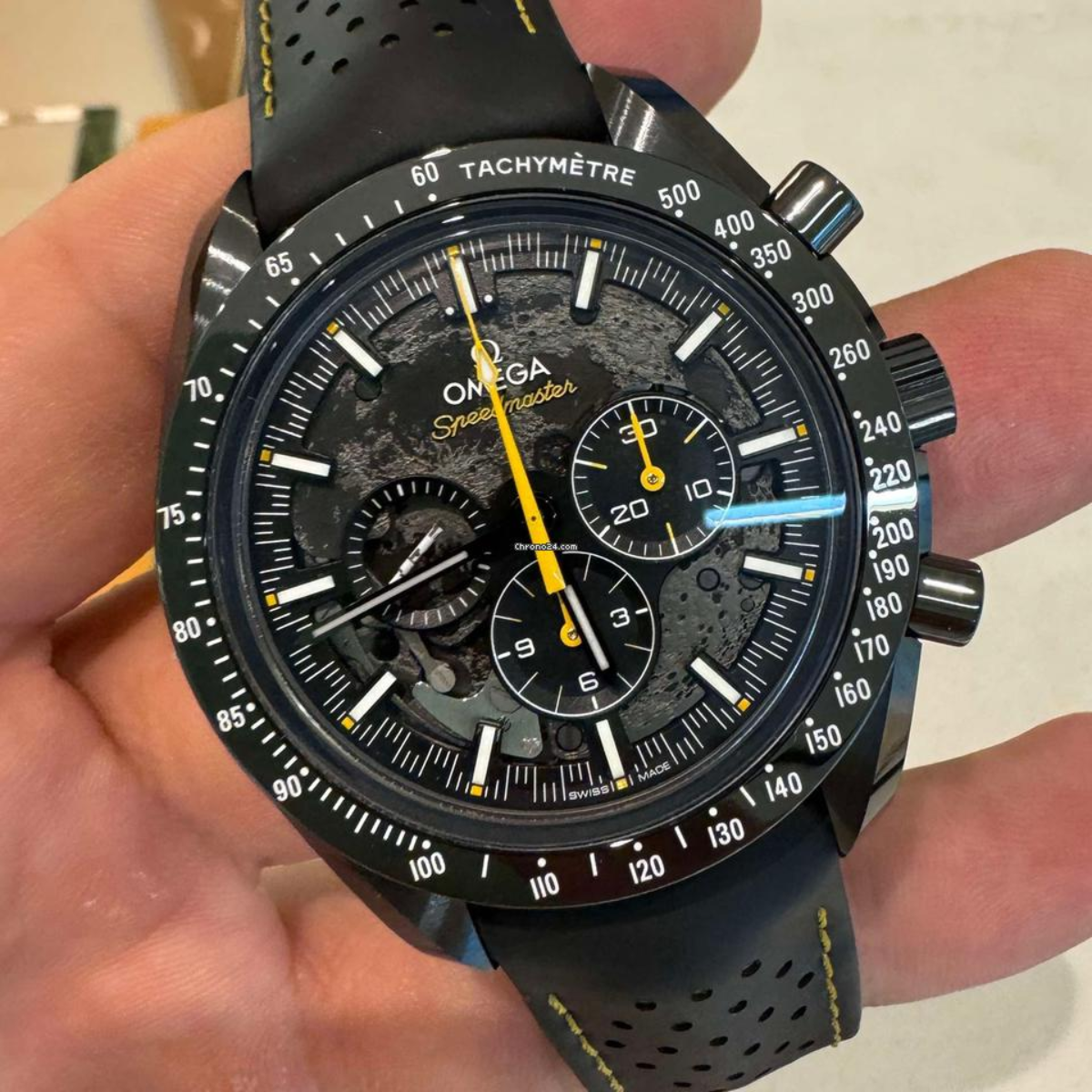 Montrave Timepiece - Speedmaster Dark Side of the Moon Omega