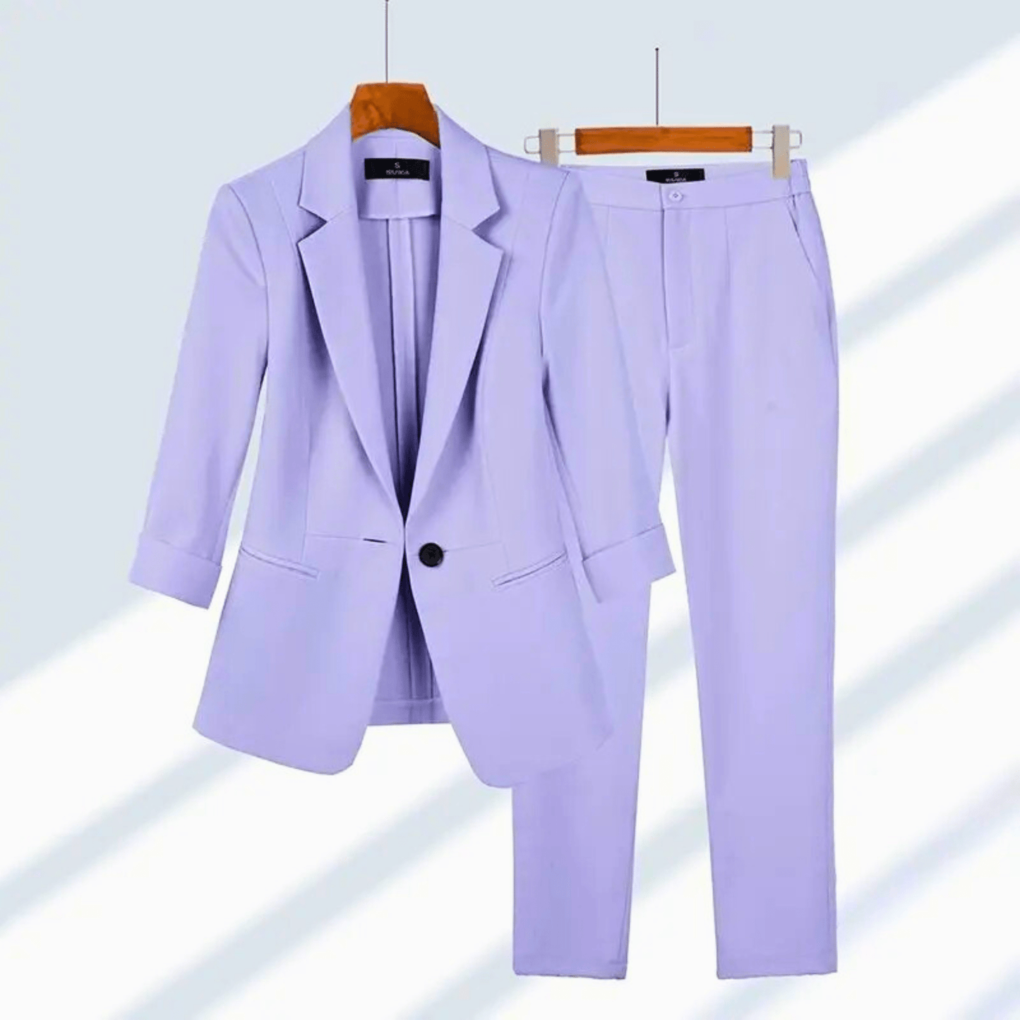 Valmont Tailored Set