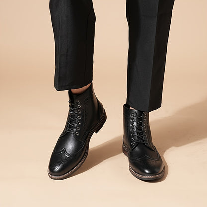 Stivali con lacci da uomo, stivaletti e stivali alti, design a punta d'ala, motivo brogue, scarpe Oxford e Derby, stivali neri e marroni, stile casual vintage britannico, comodi e resistenti, adatti per tutte le stagioni