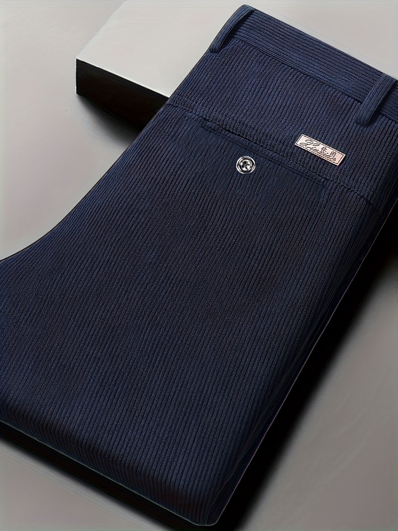 Pantaloni Eleganti da Uomo in Velluto a Coste - 5 Colori Disponibili, Pantaloni a Gamba Dritta Business Casual & Semi-Formali, Tessuto Antivizzo per Ufficio, Matrimonio, Riunioni - Primavera/Autunno (Lavaggio a Mano/Lavaggio a Secco) - Vestibilità Matura,