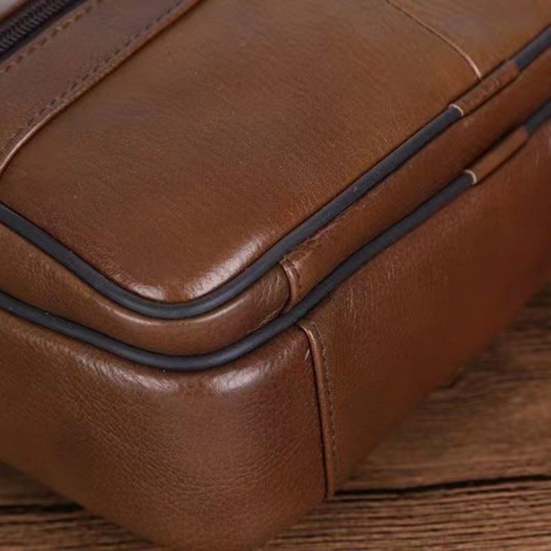 Linea Classic- Borsa a tracolla in vera pelle per uomo - Grande capacità, pelle bovina di alta qualità, marsupio marrone con texture