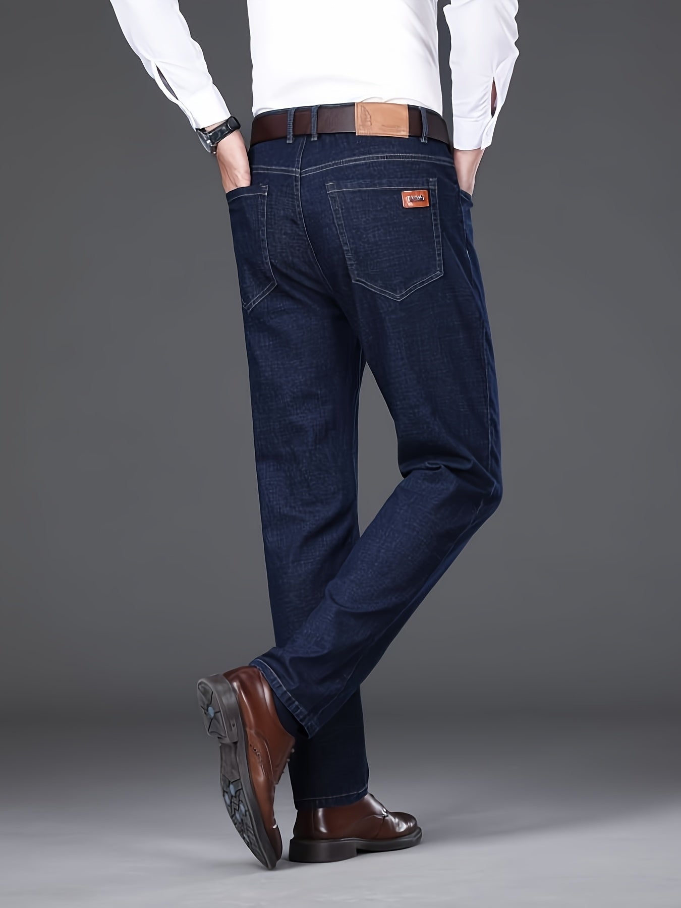 Pantaloni da lavoro pesanti da uomo - Denim finto non elasticizzato per tutte le stagioni con design classico a cinque tasche, aspetto lavato blu scuro per l'uso quotidiano e formale - Pantaloni casual resistenti per uomo, abbigliamento versatile, taglio