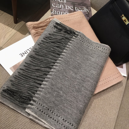 Sciarpa in Lana da Donna - Morbida e Calda per l'Inverno, Elegante Grigio/Nero/Marrone/Beige/Blu Navy/Carbone, Versatile Sciarpina & Scialle adatta a Outfit Casual o Formali, Accessorio Confortevole Quotidiano ed Occasionale Speciale – Facile Manutenzione