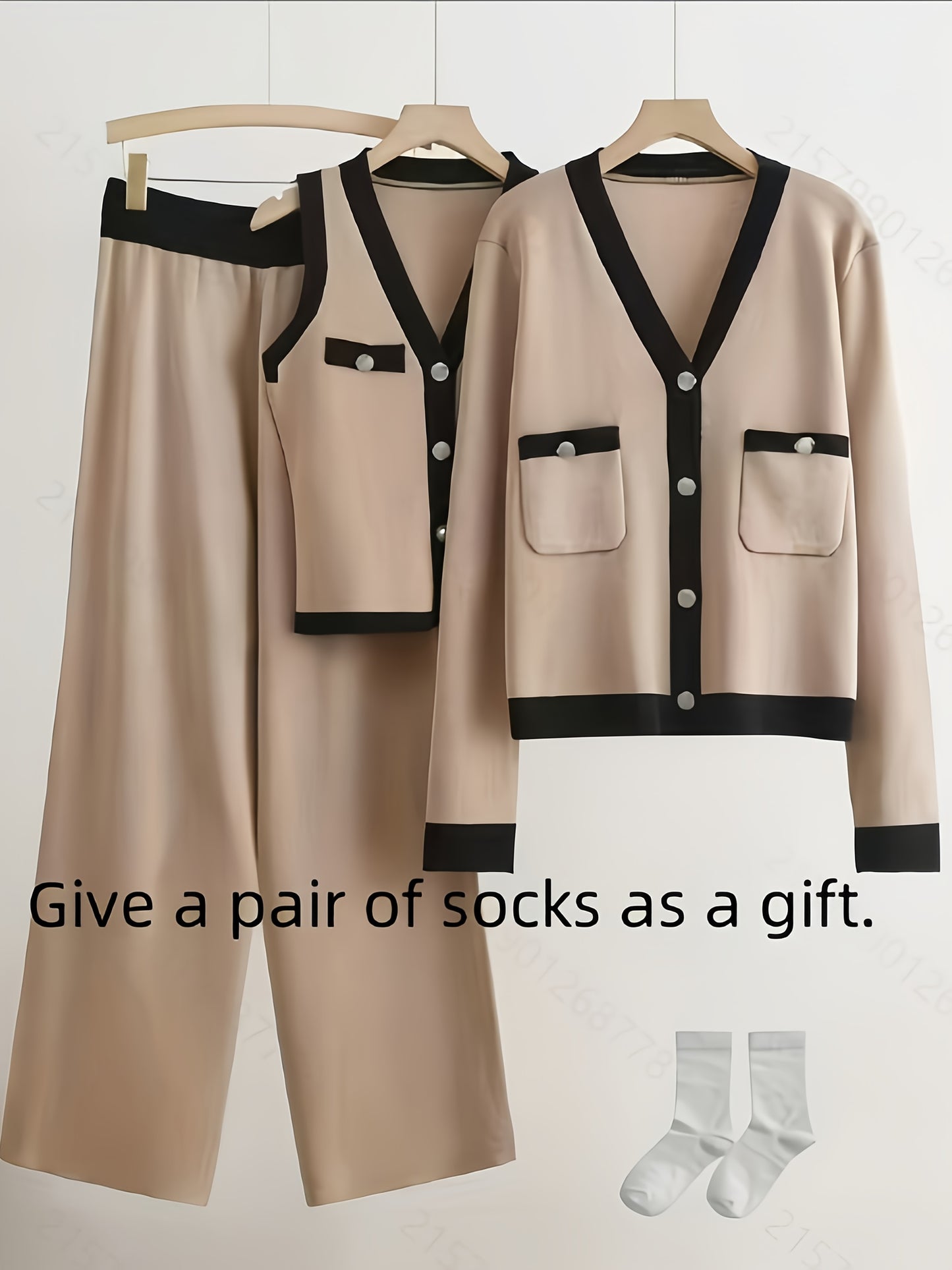 Moda Donna 2025 Nian Nian Nuovo Abito Cardigan Vestito con Pantaloni a Gamba Larga Calze Gratuite Una Perfetta Combinazione a Quattro Pezzi è la Migliore Scelta per Feste, Maglioni da Donna, Musthaves da Spiaggia, Abiti da Festa, Borsa a Twist, Coppia Por