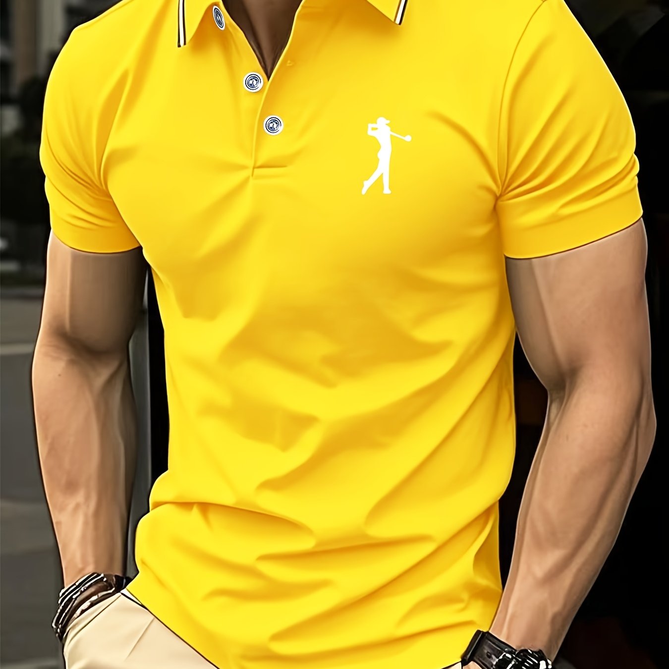 Maglietta da Uomo a Maniche Corte Bianca con Stampa Rosso per Golf, Colletto e Polsini a Righe, Tessuto Traspirante per Estate e Abbigliamento Casual, Lavabile in Lavatrice, Vestibilità Regolare