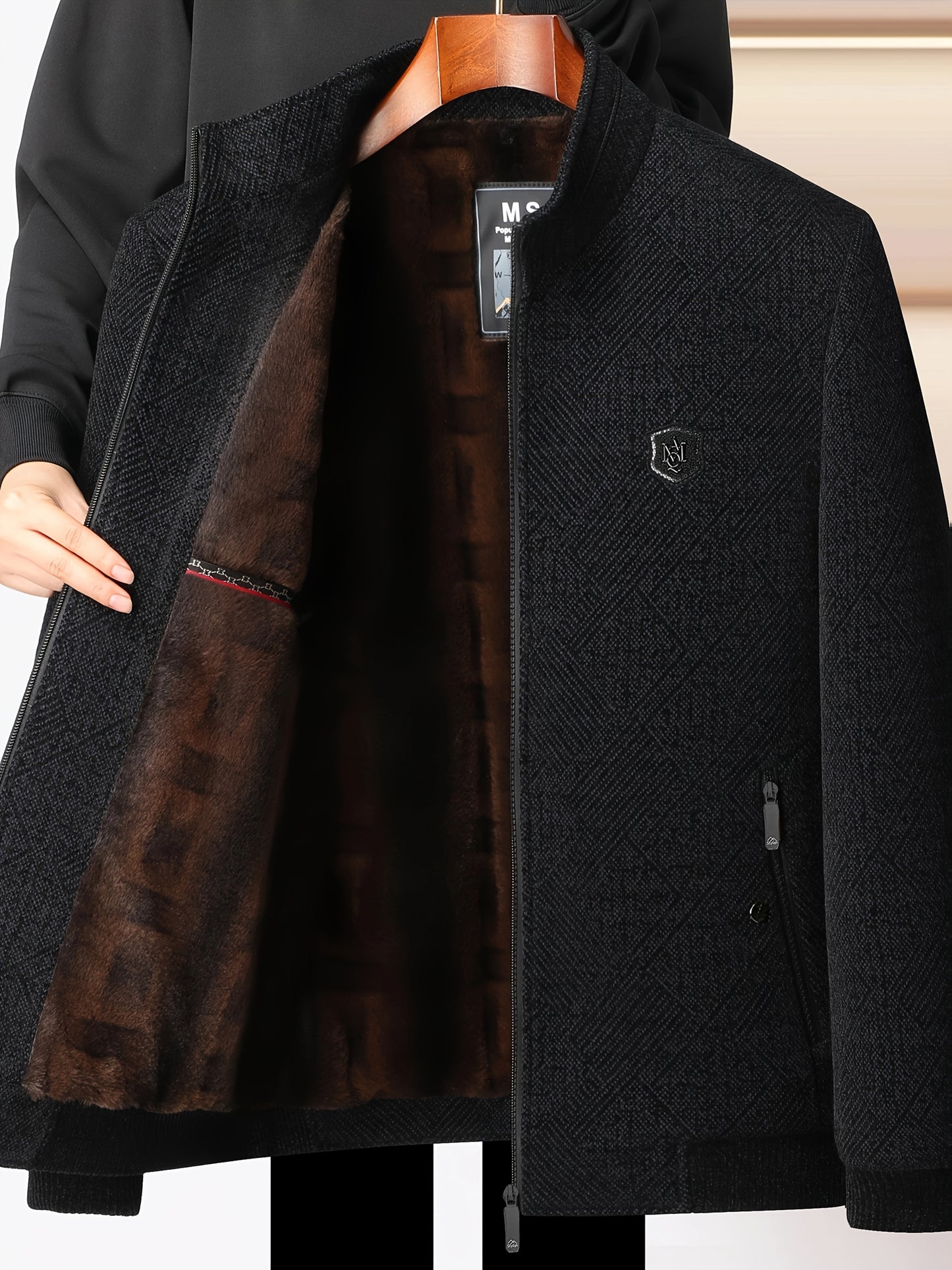 Lisen OBM Giacca Invernale Uomo con Fodera in Pelliccia di Lusso - Cappotto a Collo Alto e Zip Completa, Interno Nero/Marrone/Beige, Logo Dorato, Lavabile a Mano per Uomini Maturi, Idealmente adatto al Freddo & Occasioni Formali, Abbigliamento Invernale p