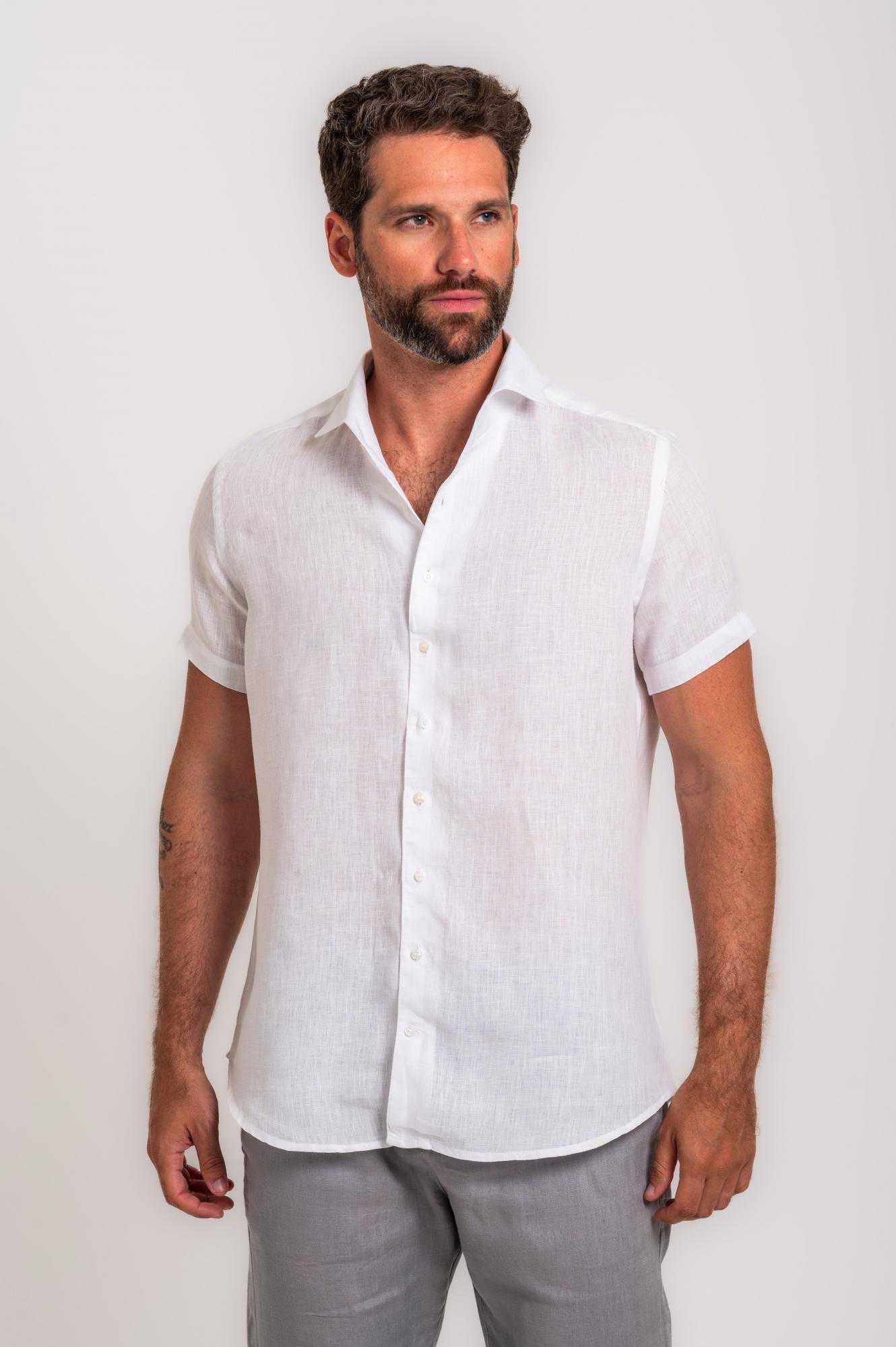 Men’s White Short Sleeve Shirt