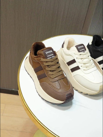 Scarpe da ginnastica invernali da donna con fodera in pile - Scarpe basse con lacci in pelle sintetica con design ricamato e suola spessa e morbida, ideali per un look casual e sportivo, scarpe da ginnastica invernali | Scarpe invernali alla moda | Suola