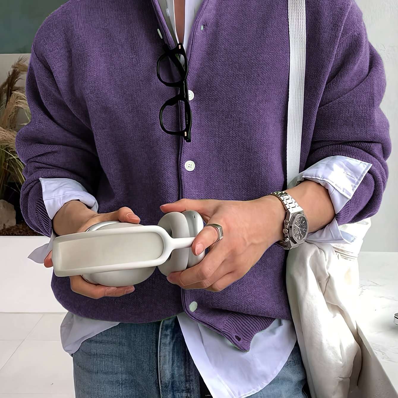 Maglione Cardigan Casual da Uomo - Tinta Unita con Maniche Lunghe e Bottoni, Pullover a Collo Rotondo Regular Fit per Autunno Inverno, Pezzo Versatile da Indossare sopra Jeans & Pantaloni Eleganti, Tessuto Confortevole