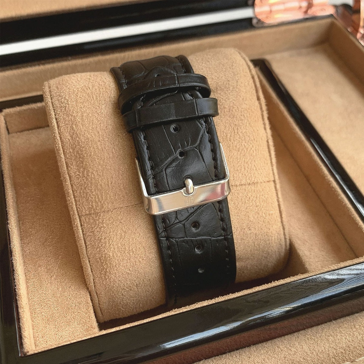Men’s Rectangle Roman Numeral Leather Watch