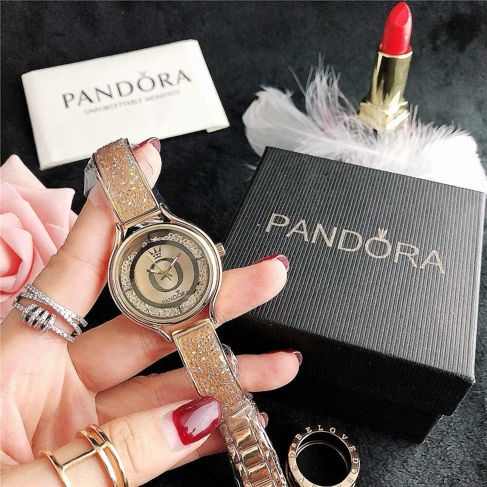 P A N D O R A Mirela