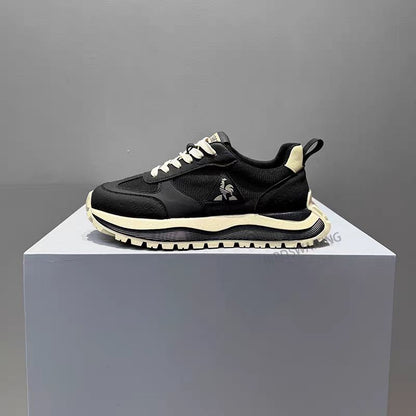 Scarpe da Ginnastica Uomo con Suola Spessa - Tomaia e Design Basso, Trazione per Tutti i Terreni in Bianco/Nero/Blu Navy/Rosso/Grigio/Beige – Scarpa Comoda Casual ed Elegante per Outdoor, Business o Abbigliamento Informale. Punta Arrotondata Traspirante a