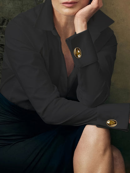 Linea Milano- Camicia classica nera a maniche lunghe con bottoni dorati per donna -