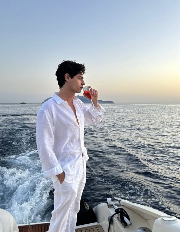 Men’s White Linen Shirt