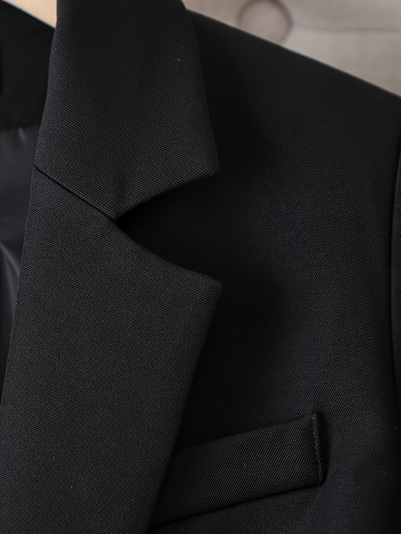 Linea - Elegant  Slim Fit Small Suit