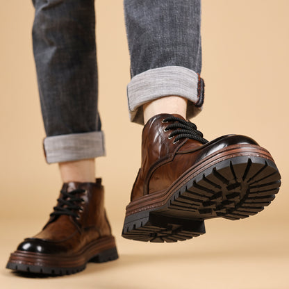 2025 Autunno Inverno Moda Uomo Stivali alla Caviglia con Lacci - Copertura Finta Superiore, Suola in Gomma Antiscivolo, Punta Rotonda, Casual Outdoor Streetwear, 2 Opzioni (Fleece o Non-Fleece), Durevole e Confortevole per l'Abbigliamento Quotidiano, Escu