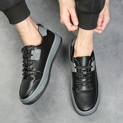 Scarpe da ginnastica casual in vera pelle da uomo, stile sportivo preppy, tinta unita, per tutte le stagioni, con lacci, punta tonda, suola in gomma, soletta sintetica, per escursioni, attività all'aperto, abbigliamento quotidiano e casual.