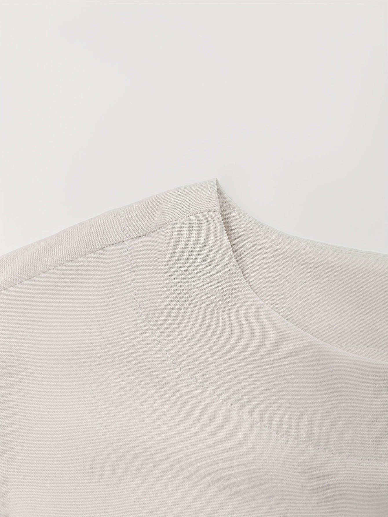 Nuovo set di magliette casual da donna con maniche lunghe e scollo rotondo, set classico semplice in tinta unita, maglietta con maniche lunghe e scollo rotondo e pantaloni casual per le vacanze e l'abbigliamento casual.